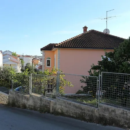 With A Parking Space Okrug Gornji, Ciovo - 10343 Apartment *