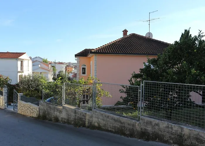 With A Parking Space Okrug Gornji, Ciovo - 10343 Διαμέρισμα *