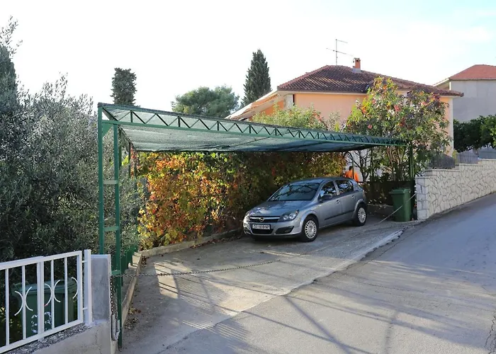 Διαμέρισμα With A Parking Space Okrug Gornji, Ciovo - 10343 Τρογκίρ