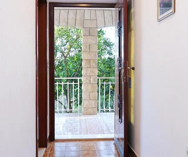 Διαμέρισμα With A Parking Space Okrug Gornji, Ciovo - 10343 Τρογκίρ