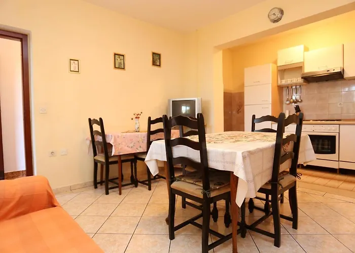 Appartement With A Parking Space Okrug Gornji, Ciovo - 10343