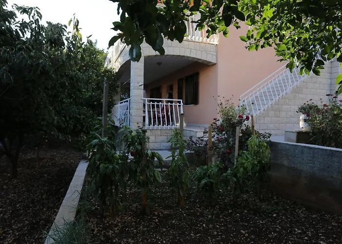 With A Parking Space Okrug Gornji, Ciovo - 10343 Διαμέρισμα