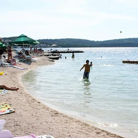 Apartamento With A Parking Space Okrug Gornji, Ciovo - 10343