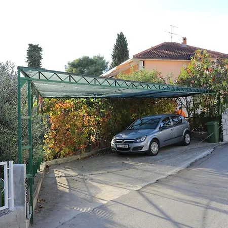 Apartamento With A Parking Space Okrug Gornji, Ciovo - 10343 Trogir